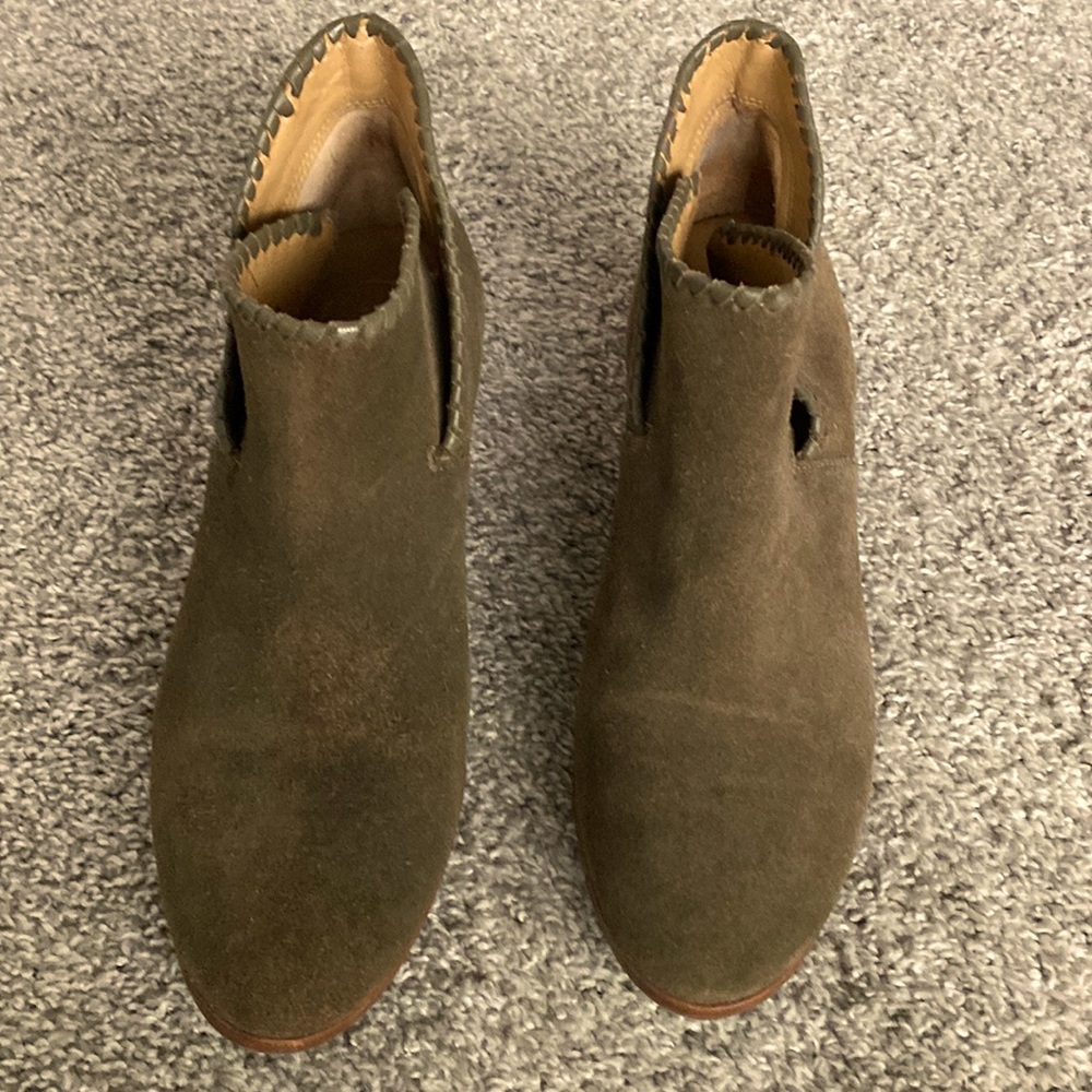 Jack Rogers booties - olive